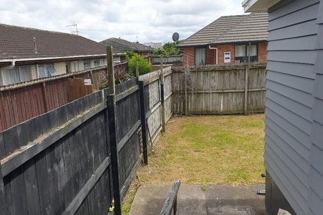 Photo of property in 405 West Coast Road, Glen Eden, Auckland, 0602