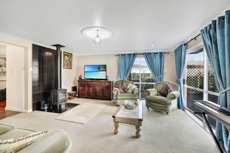 Photo of property in 97 Thornton Road, Cambridge, 3434