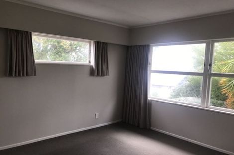 Photo of property in 2/75 Monarch Avenue, Hillcrest, Auckland, 0627