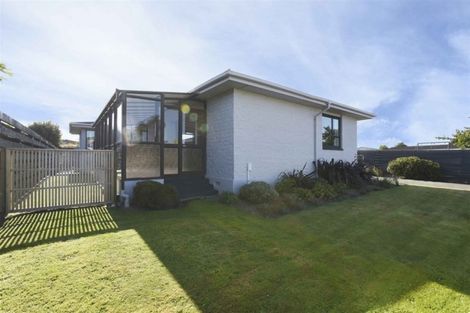 Photo of property in 52 Holloway Street, Waikiwi, Invercargill, 9810