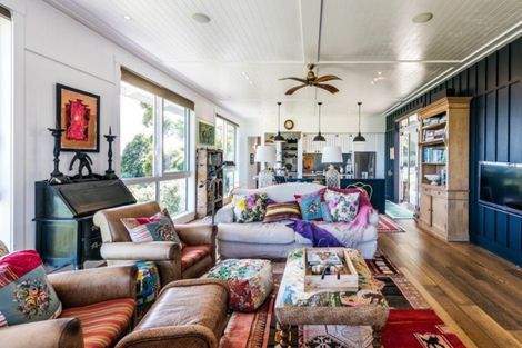 Photo of property in 1 Margaret Reeve Lane, Waiheke Island, 1971