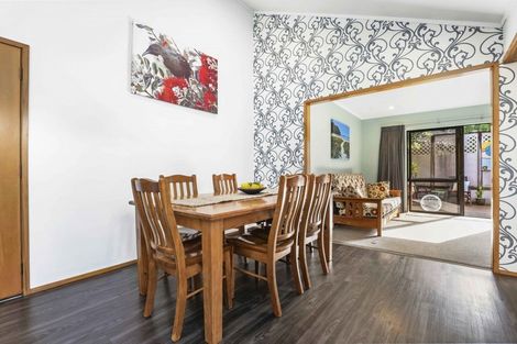 Photo of property in 16 Houhere Place, Pukete, Hamilton, 3200