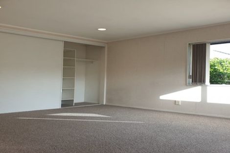 Photo of property in 8 Dunn Place, Farm Cove, Auckland, 2010