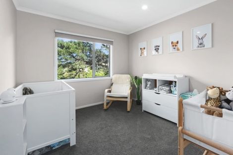 Photo of property in 17a Gloucester Street, Cannons Creek, Porirua, 5024