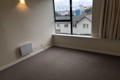 Photo of property in Hobson Court Flats, 28/70 Hobson Street, Thorndon, Wellington, 6011
