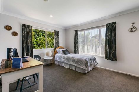 Photo of property in 26 Serene Place, Gulf Harbour, Whangaparaoa, 0930