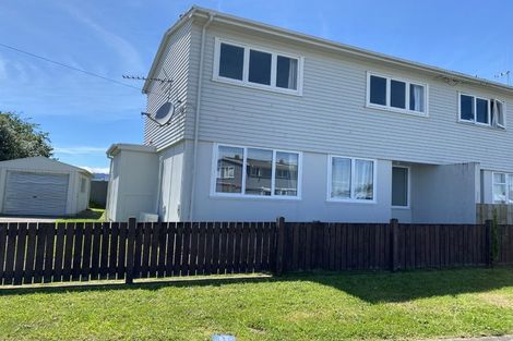 Photo of property in 15 Mahoe Street, Levin, 5510