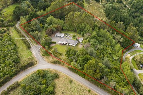 Photo of property in 102 Harrison Hill Road, Aokautere, Palmerston North, 4471