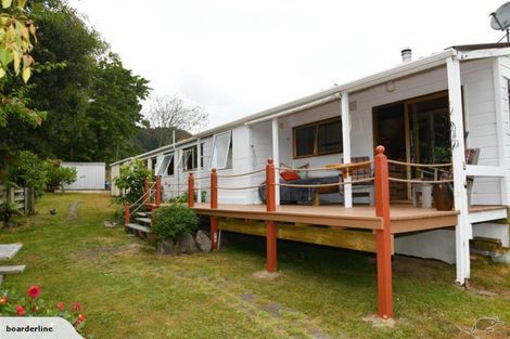 Photo of property in 977a Hamurana Road, Hamurana, Rotorua, 3097