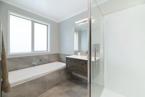 Photo of property in 9 Te Kio Crescent, Papamoa Beach, Papamoa, 3118