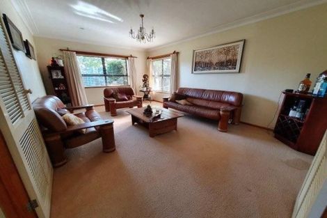 Photo of property in 12 Buckingham Crescent, Manukau, Auckland, 2025