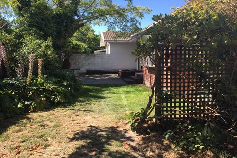 Photo of property in 114 Maidstone Road, Ilam, Christchurch, 8041