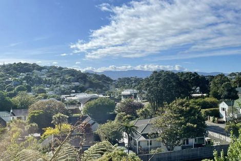 Photo of property in 11 Burma Road, Khandallah, Wellington, 6035