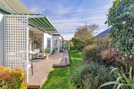 Photo of property in 46 Westgrove Avenue, Avonhead, Christchurch, 8042
