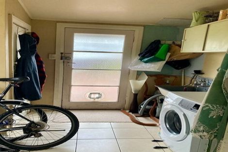 Photo of property in 2/43 Rintoul Street, Newtown, Wellington, 6021