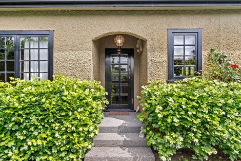 Photo of property in 28 Kempton Street, Greytown, 5712