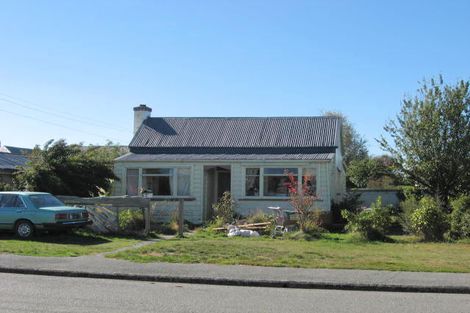 Photo of property in 6 Maude Street, Waimate, 7924