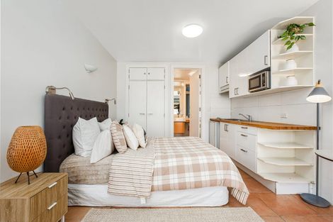 Photo of property in 91 Ludlam Street, Seatoun, Wellington, 6022