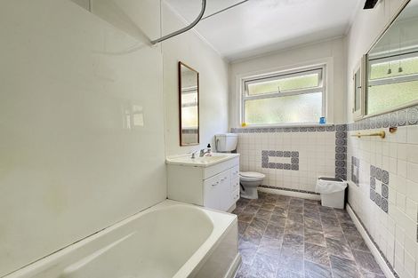 Photo of property in 12 Monowai Road, Johnsonville, Wellington, 6037