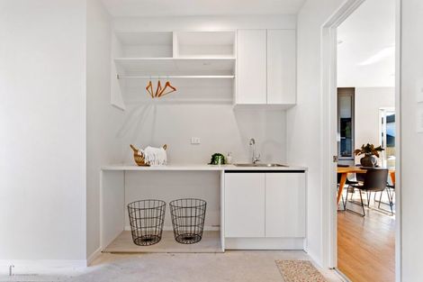 Photo of property in 4 Cutfield Lane, Kumeu, 0810