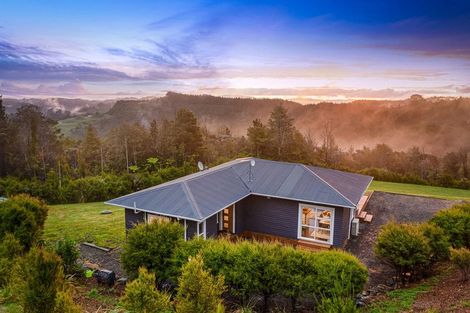 Photo of property in 539 Krippner Road, Puhoi, Silverdale, 0994