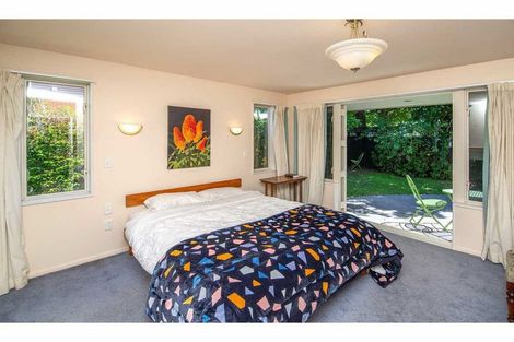 Photo of property in 4/37 Avonhead Road, Avonhead, Christchurch, 8042