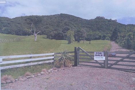 Photo of property in 2116 Whangarei Heads Road, Whangarei Heads, 0174