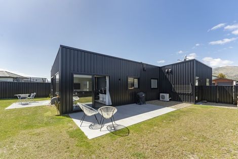 Photo of property in 10 Dawkins Street, Cromwell, 9310