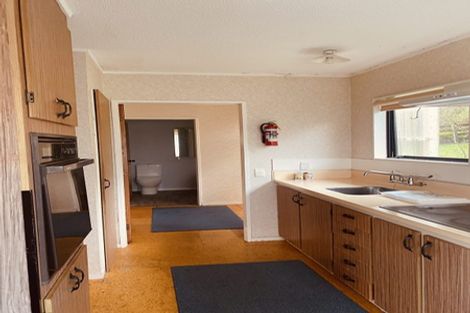 Photo of property in 8 Bushland Grove, Paparangi, Wellington, 6037