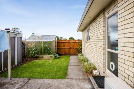 Photo of property in 2a Elizabeth Grove, Stratford, 4332