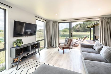 Photo of property in 64 Matapihi Road, Te Ore Ore, Masterton, 5886