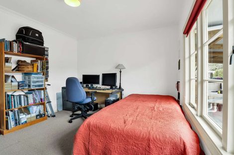 Photo of property in 16 Tregarth Street, Saint Johns Hill, Whanganui, 4501