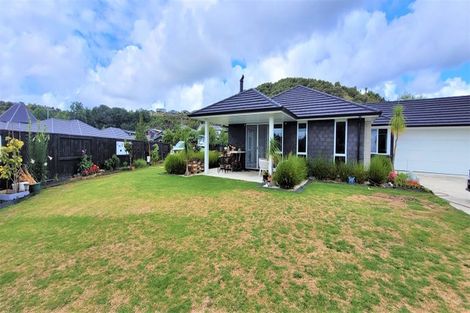 Photo of property in 266 Lakes Boulevard, Pyes Pa, Tauranga, 3112