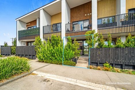 Photo of property in 3/1 Genevieve Lane, Hobsonville, Auckland, 0616