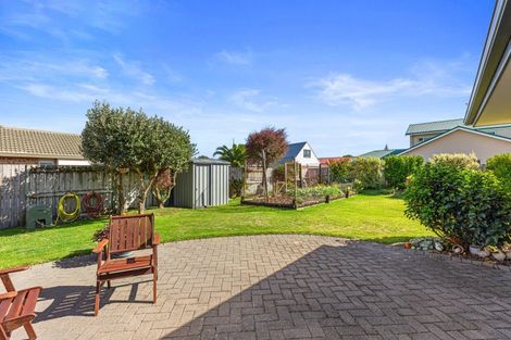 Photo of property in 23 Olympus Grove, Papamoa Beach, Papamoa, 3118