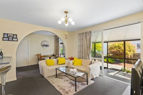 Photo of property in 24 Grassmere Street, Papanui, Christchurch, 8052