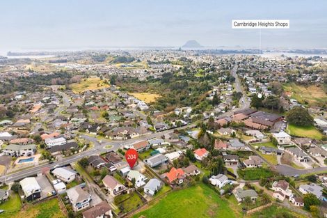 Photo of property in 204 Cambridge Road, Bethlehem, Tauranga, 3110