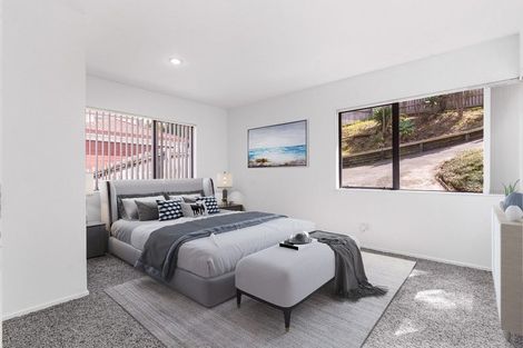 Photo of property in 84 Wade River Road, Stanmore Bay, Whangaparaoa, 0932