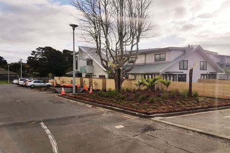 Photo of property in 8a/30 Westward Ho, Glen Eden, Auckland, 0602