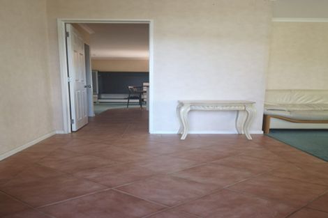 Photo of property in 21 Kilsyth Way, East Tamaki Heights, Auckland, 2016