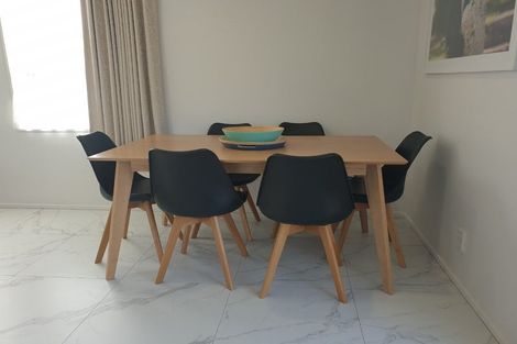 Photo of property in 12 Tyburnia Avenue, Mount Albert, Auckland, 1025