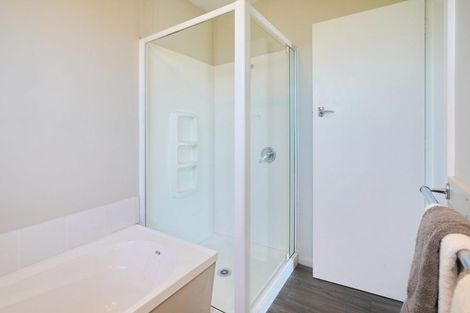 Photo of property in 274 Lake Terrace Road, Shirley, Christchurch, 8061