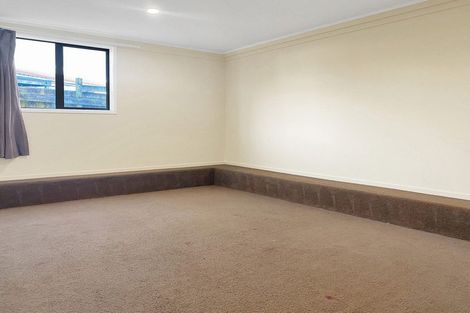 Photo of property in 61 Gloria Avenue, Te Atatu Peninsula, Auckland, 0610
