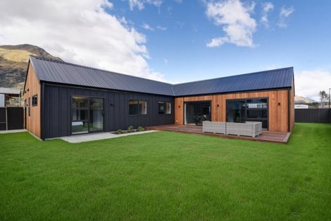 Photo of property in 22 Cumberland Road, Lower Shotover, Queenstown, 9304