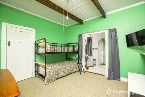 Photo of property in 12 Wallace Street, Featherston, 5710