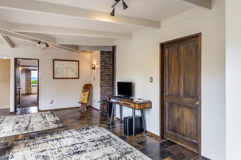 Photo of property in 15 Cameron Drive, Acacia Bay, Taupo, 3385