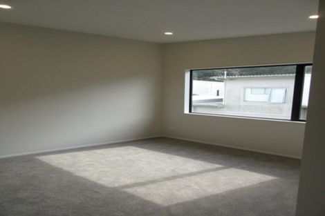 Photo of property in 16/5 Perekia Street, Albany, Auckland, 0632