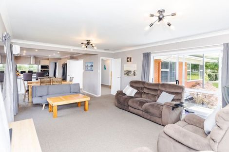 Photo of property in 12 Raynes Road, Rukuhia, Hamilton, 3282