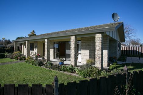 Photo of property in 14 Conrad Place, Leamington, Cambridge, 3432