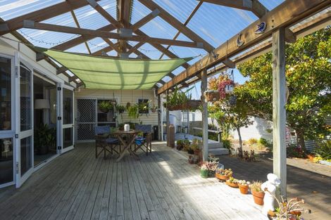 Photo of property in 95 Iranui Road, Inner Kaiti, Gisborne, 4010